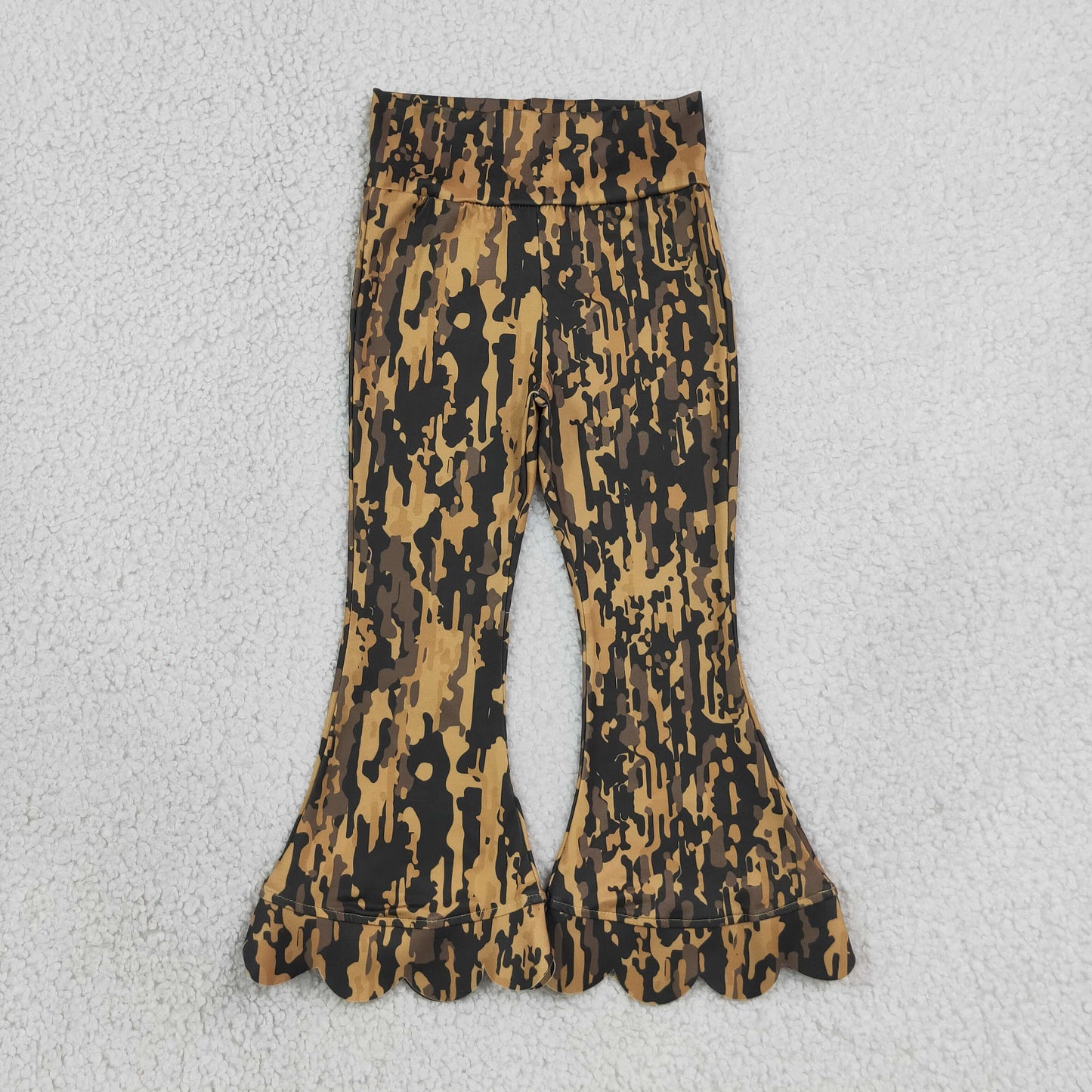 Baby Girls Southern Leaves Camo Scallop Bell Bottom Pants