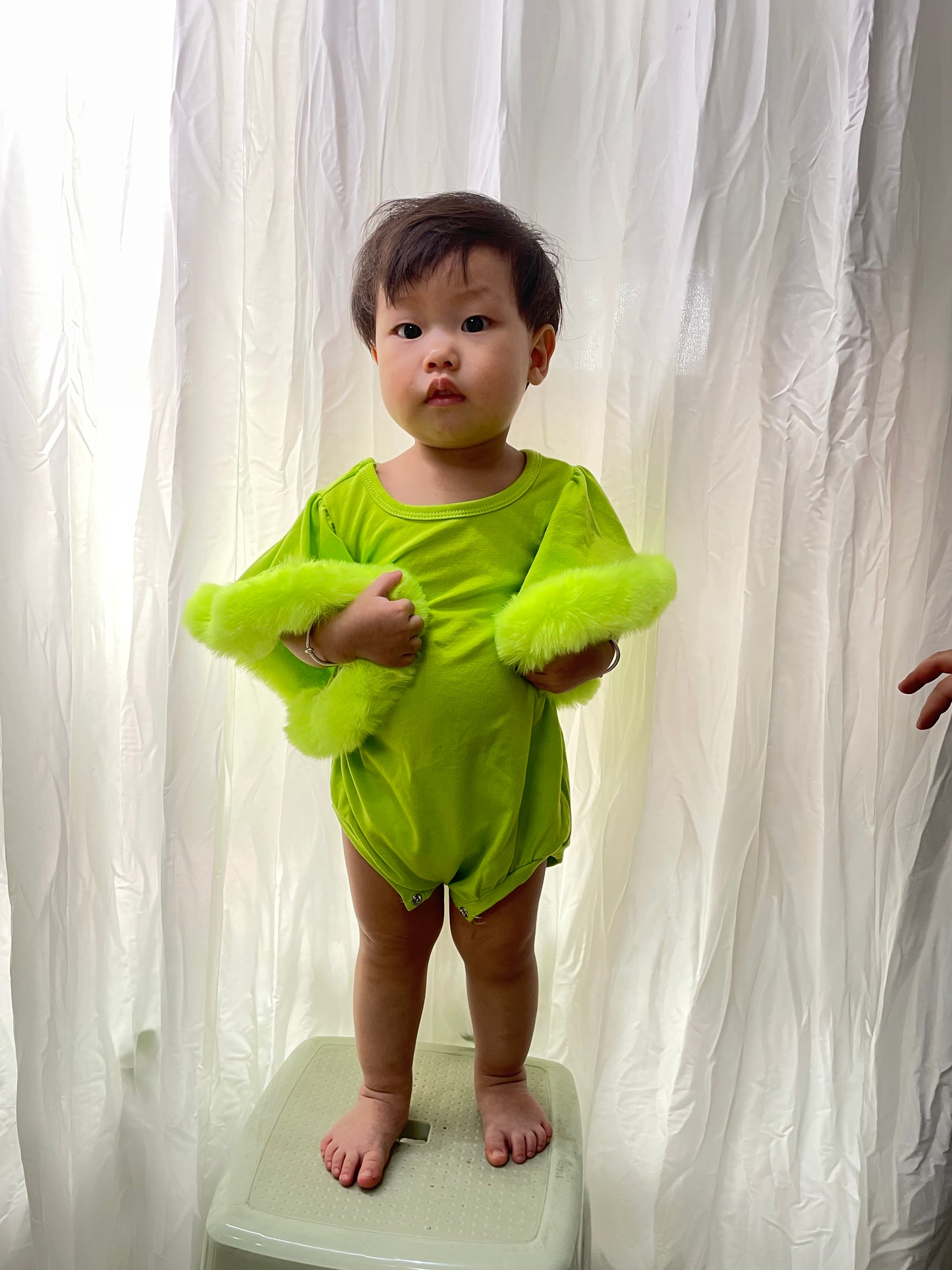 Baby Girls Green Fur Sleeve Rompers