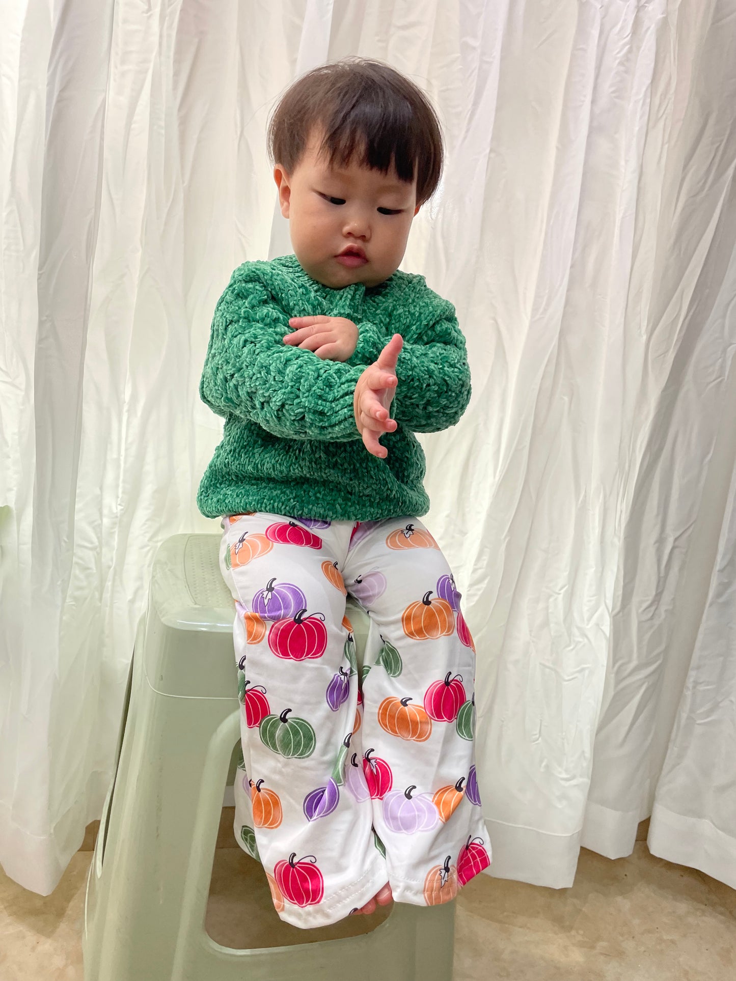 Baby Girls Green Sweater Pumpkin Bell Pants Clothes Sets