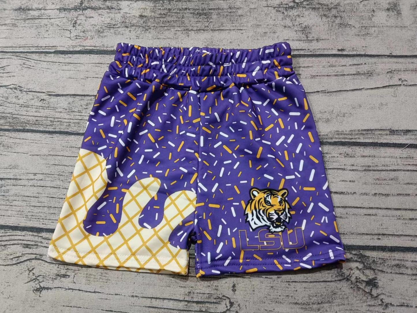 Preorder(moq 5) Adult Men Team LSU Shorts Bottoms
