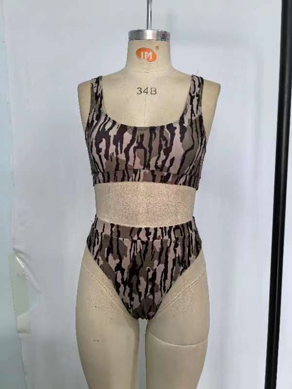 Adult Women Green Camo Top Bottom Swimsuits Sets