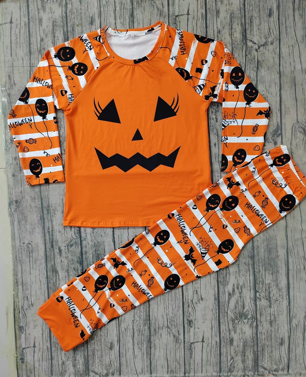 Mom Adult women Halloween face pajamas sets