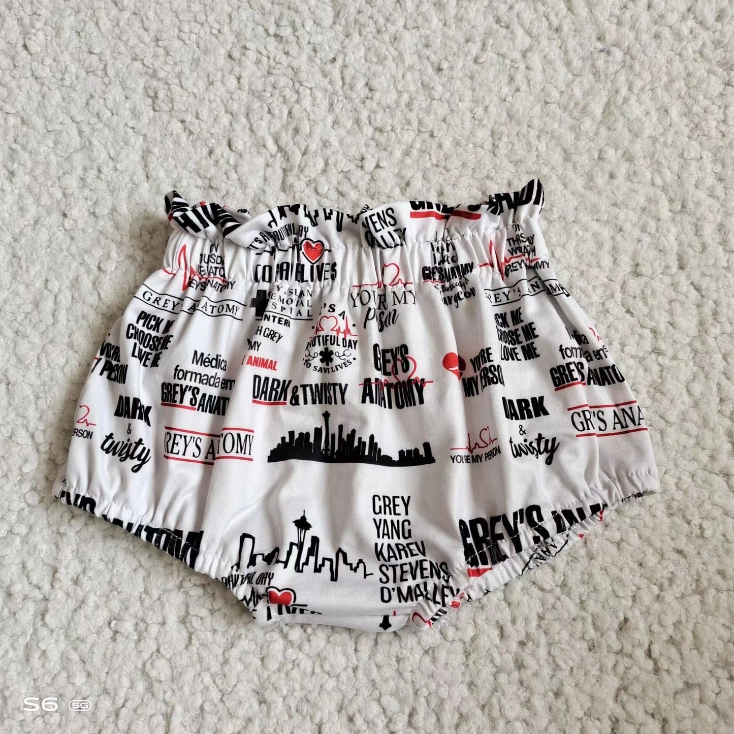 Baby Girls hearts bummies bloomers