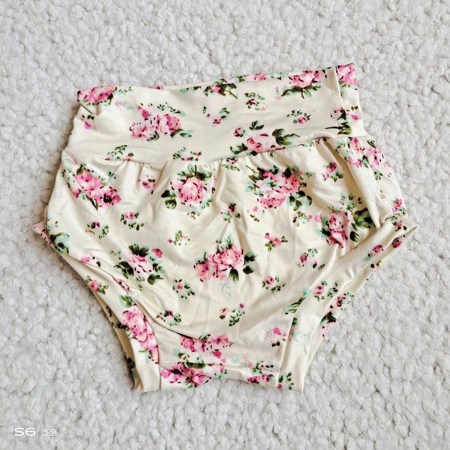 Baby Girls white flower bummies bloomers