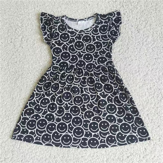 Baby girls smile face pearl dresses