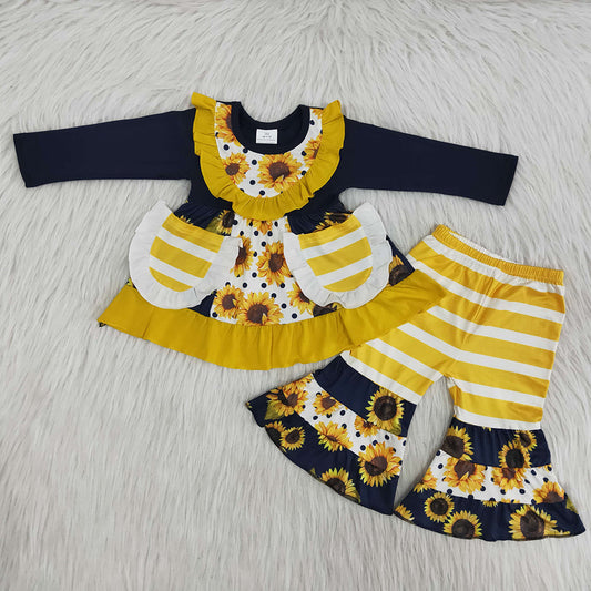 Navy sunflower bell set